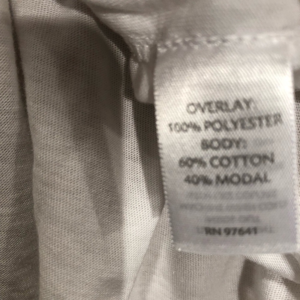 J Jill Top with flower lace detail in white. Size MP - Picture 6 of 16